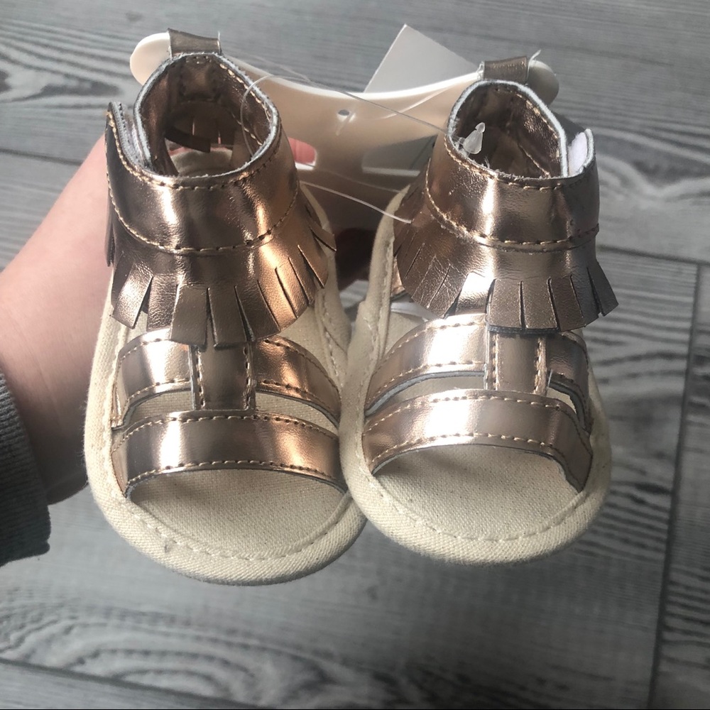 BNWT Baby Sandals 0-3 months